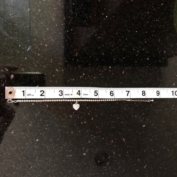 CZ tennis bracelet with heart charm - Picture 4 of 7